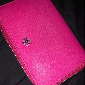 Tory Burch wallet/wristlet